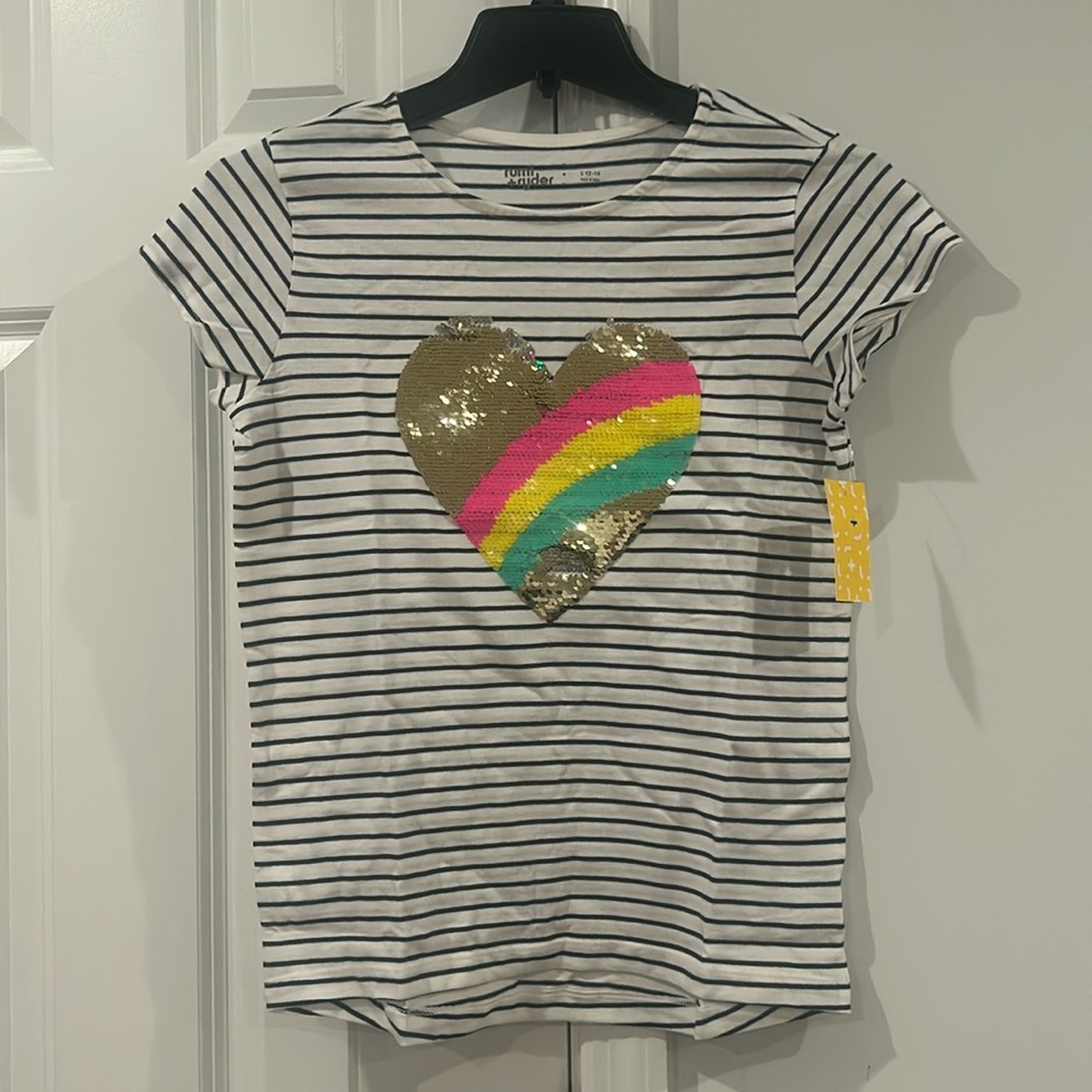 NWT Rumi + Ryder Sequin Heart Tee Youth Girls